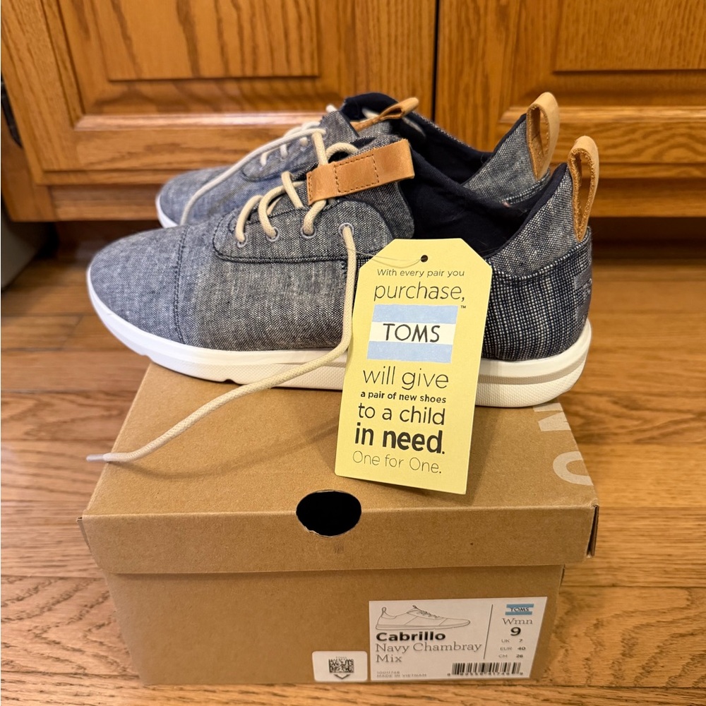 TOMS Navy Chambray Women's Sneakers